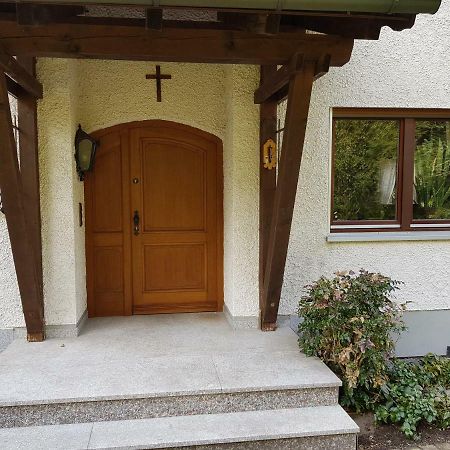 Gemuetliches Gaestehaus! Waldkraiburg Buitenkant foto